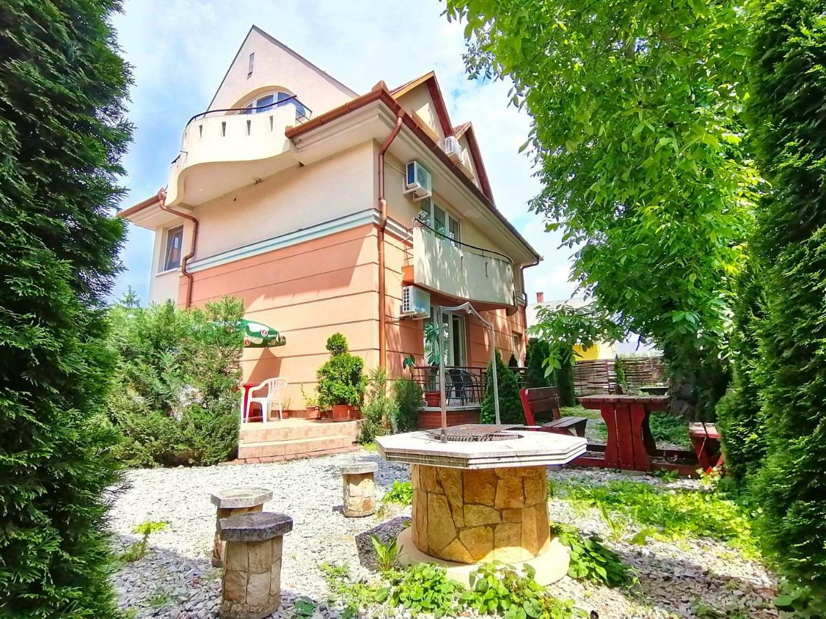 Villa Aida Apartman Hajdúszoboszló 외부 사진